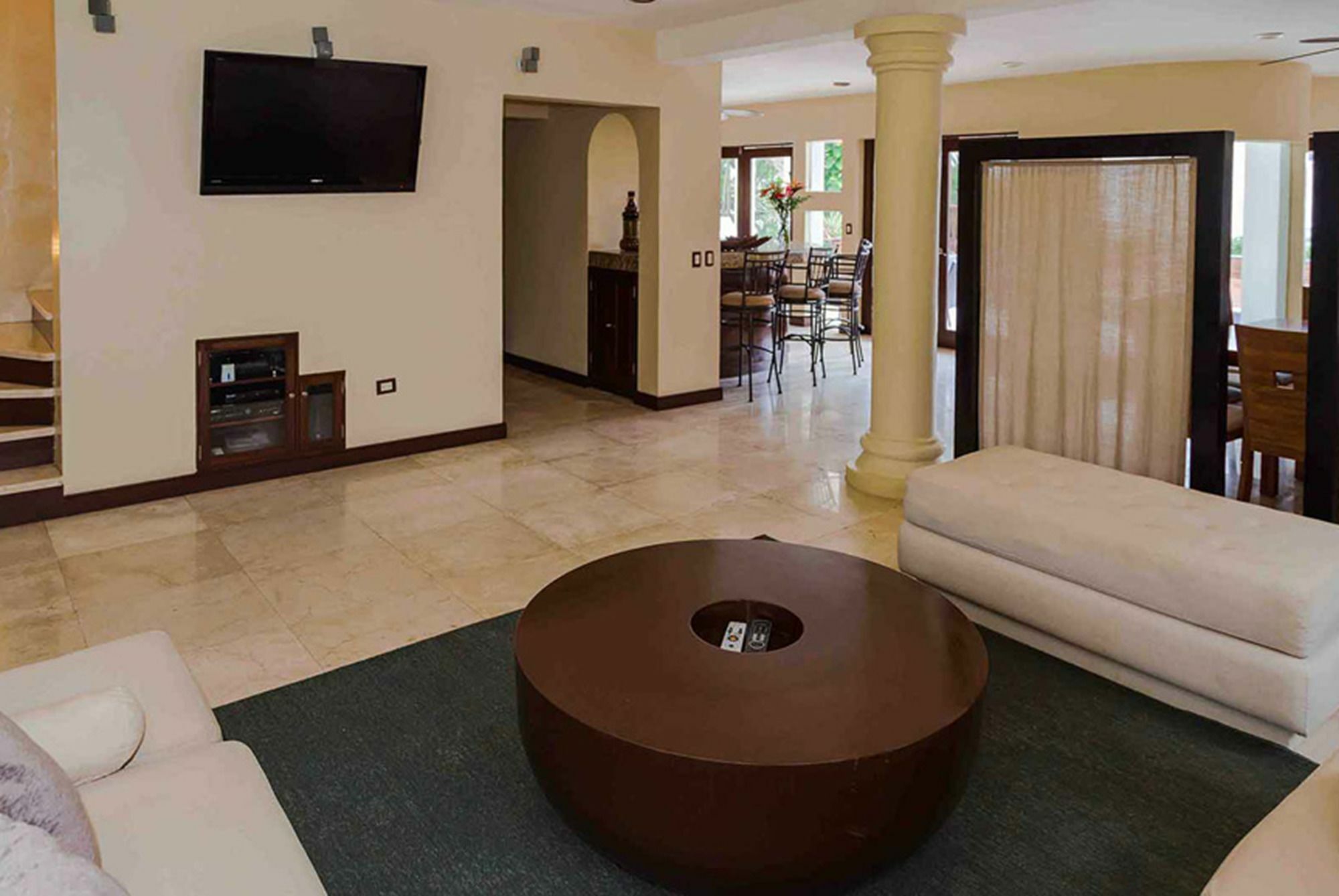 Villa Hermosa Mayette By Chezplaya